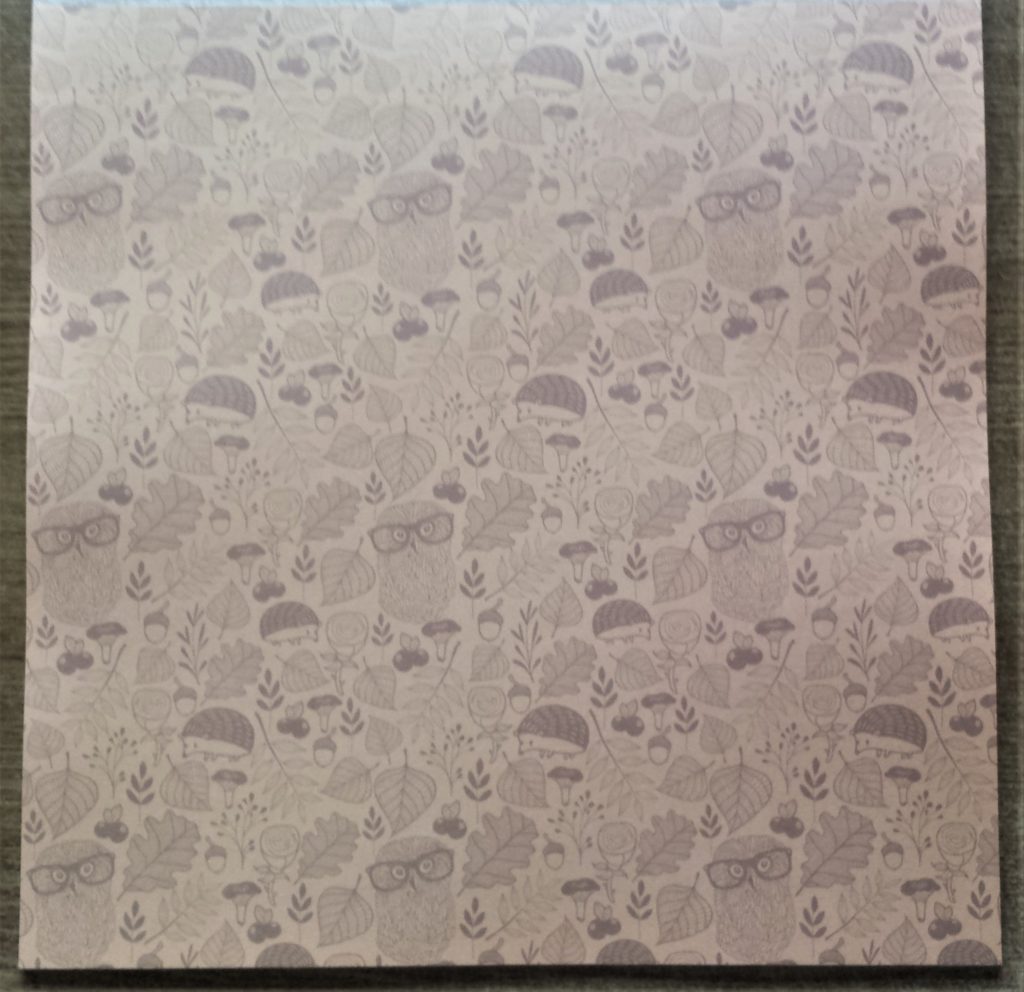 Paper used to spell the letter 'U' in Autumn.