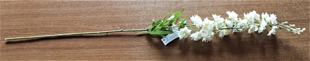 Cream artificial flowers.