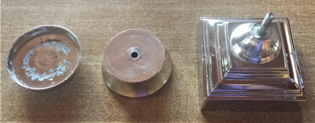 Close up image of the 3 pieces for the jar.