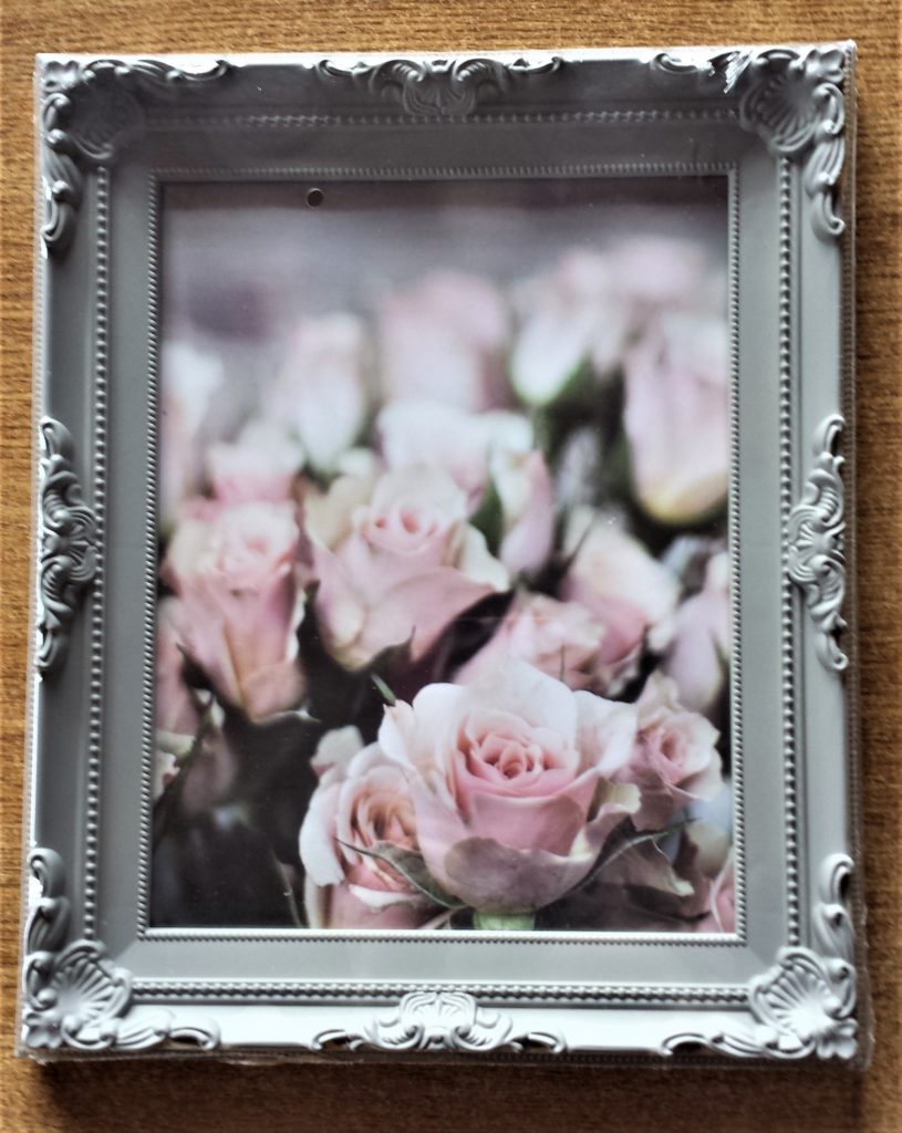 Grey Ornate 8 x 10 inch Frame.