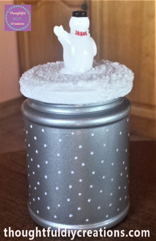 Back view of the 'Let it Snow' jar.