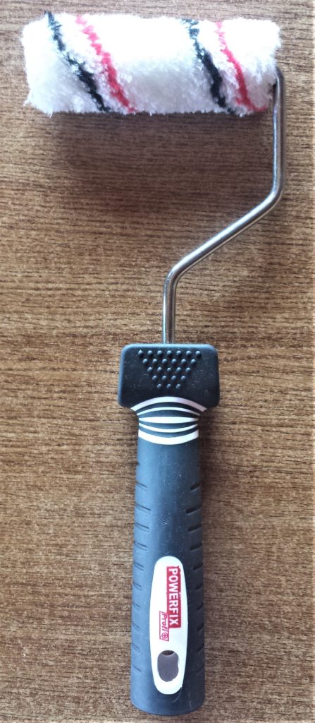 Mini Paint Roller out of the Pack.