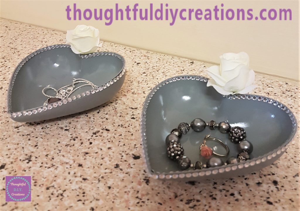 Final image of the up-cycled plastic heart.