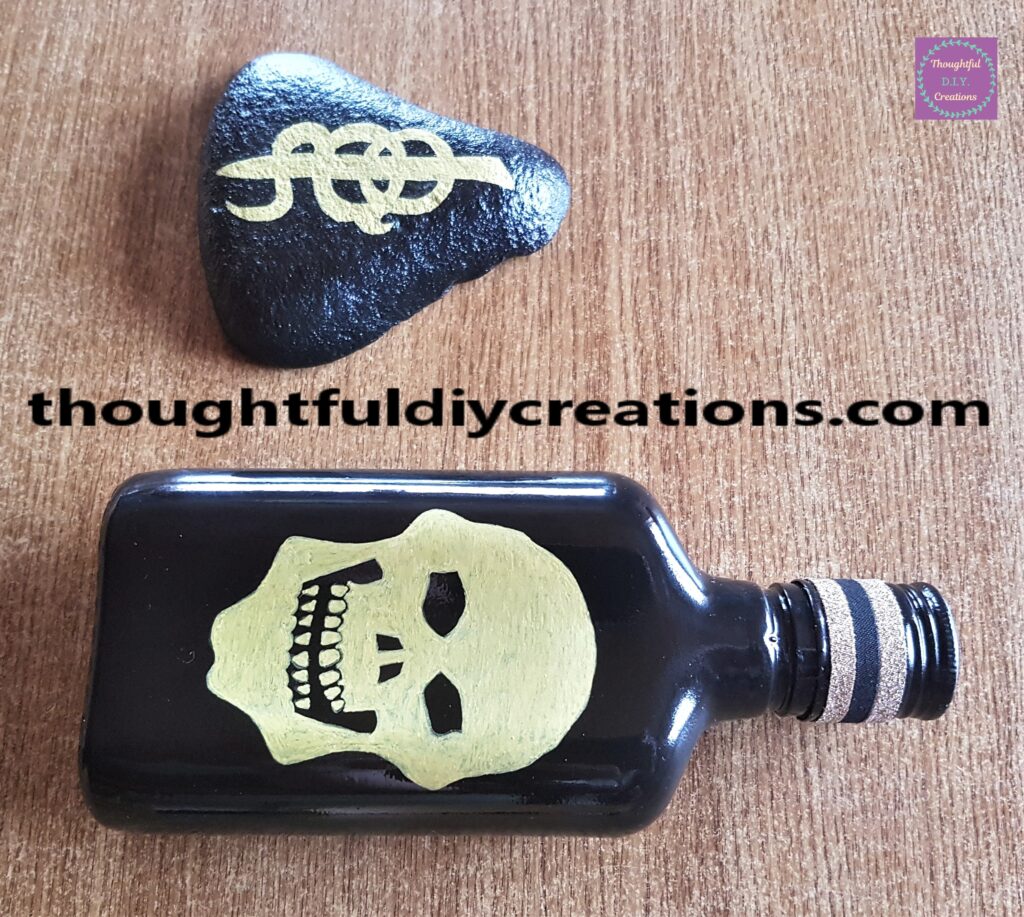 Side view of the completed craft.