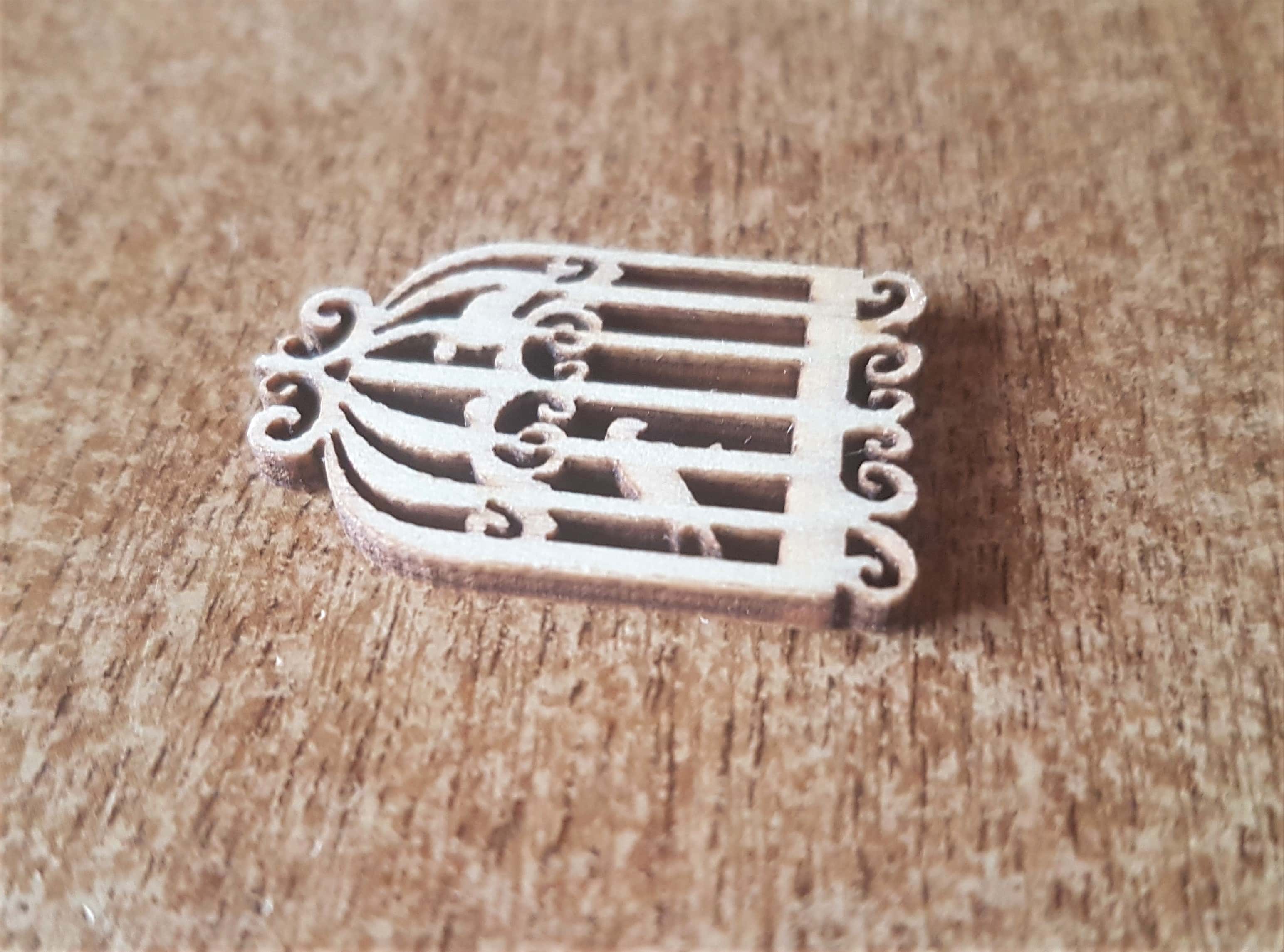 Wooden Birdcage from a Pack of 50.