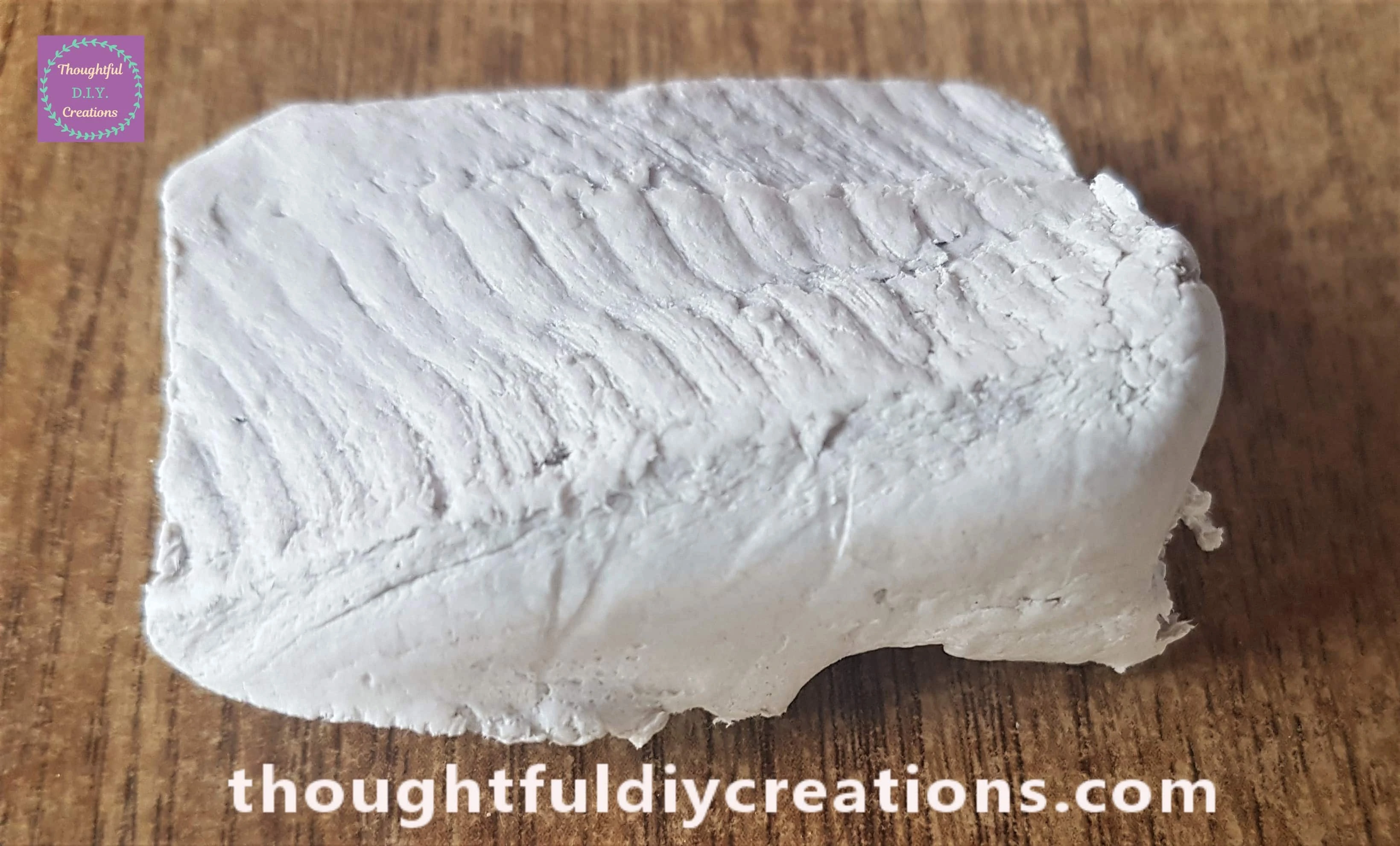 I cut a section of the Clay using a Knife.