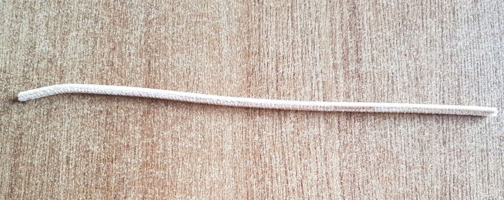 Beige Pipe Cleaner from the same set as the candy cane one.