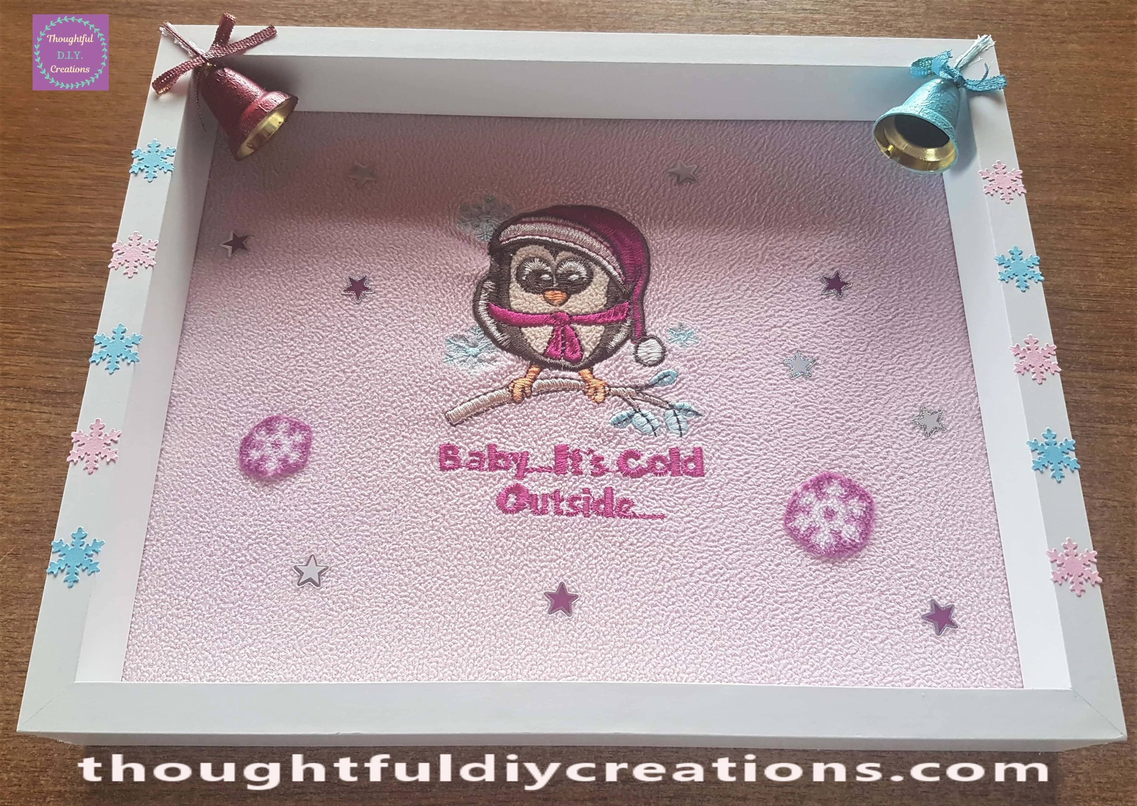 I repeated the process on the left side of the frame using opposite colours.