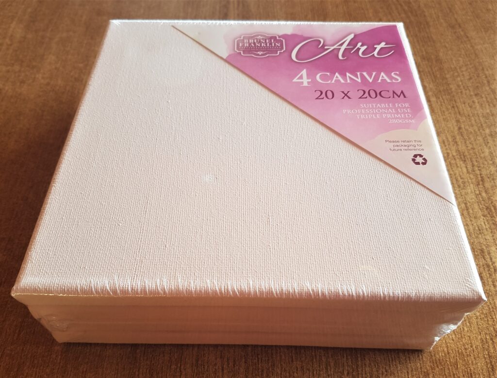 4 Pack of 20 x 20cm Primed Canvases.