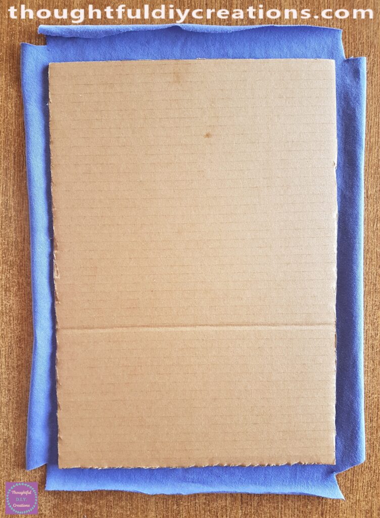 I Cut out the edges of the material to prevent it from overlapping and bulging.