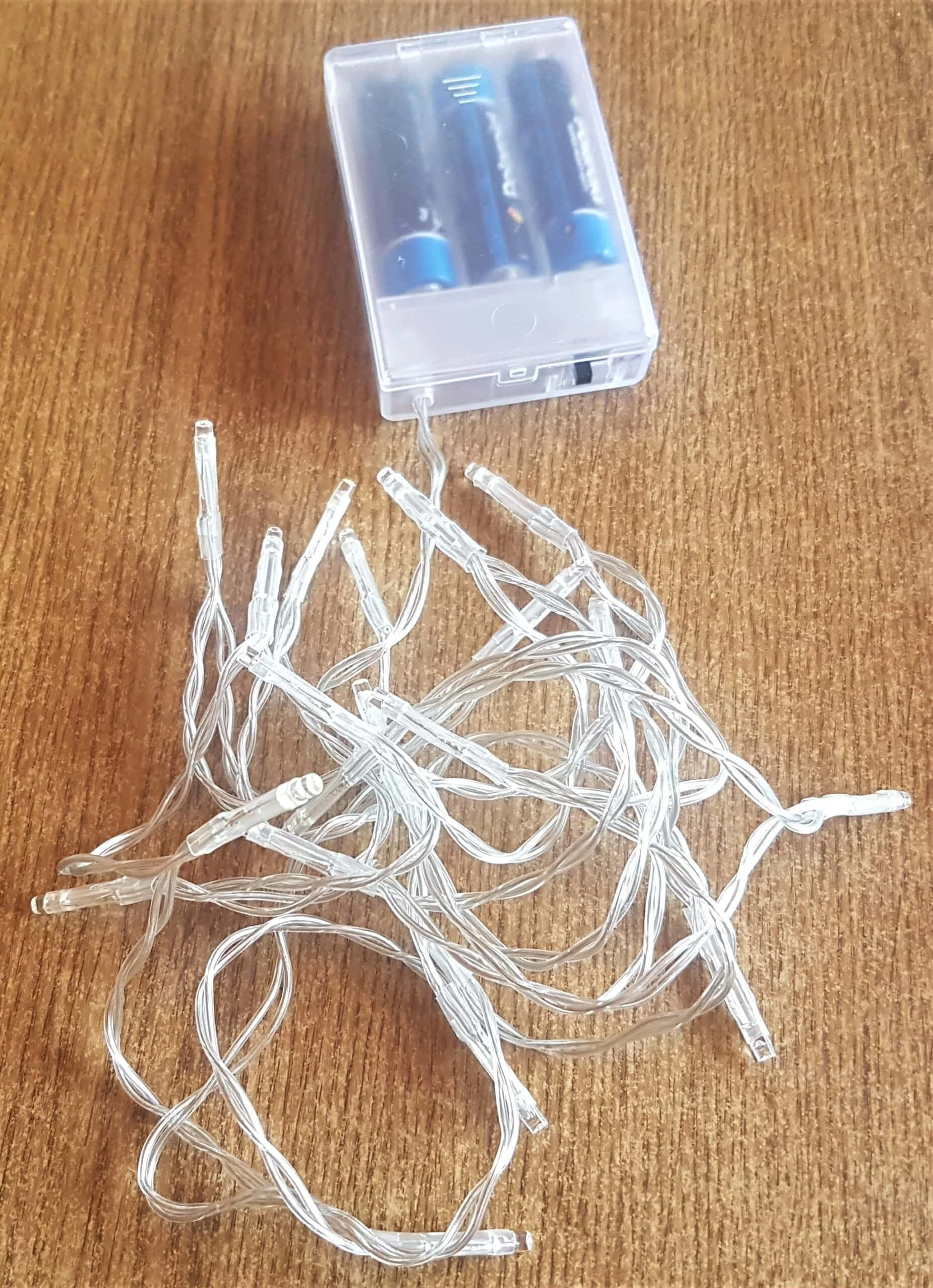 Battery Operated, 20 LED String Lights, Warm White.