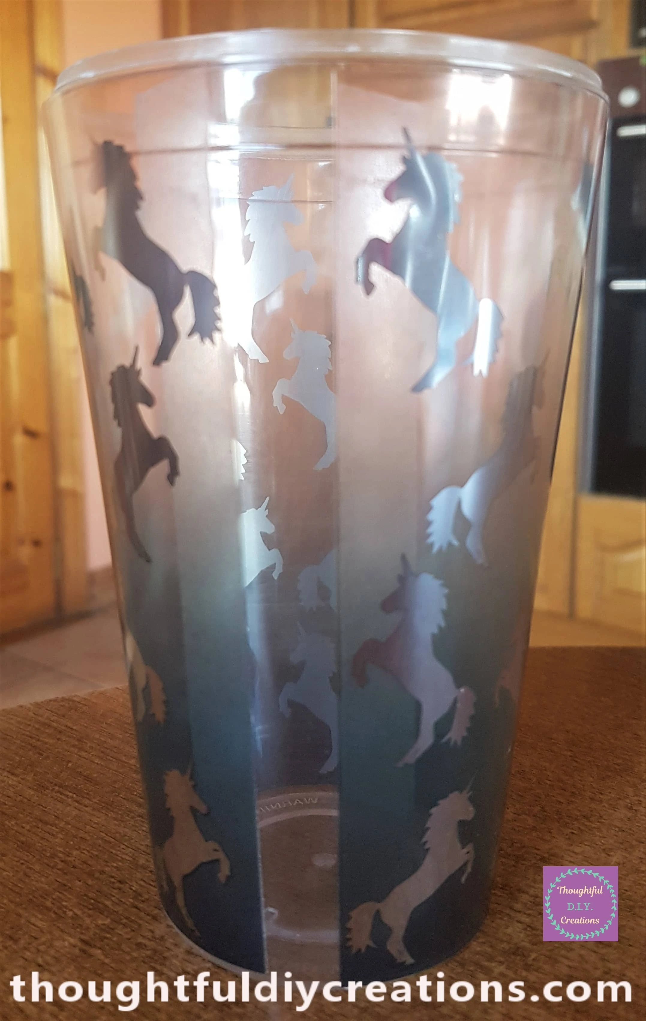 I put the Sheet up to the Beaker and pressed the 2 Double-Sided Taped parts to the back of the Beaker.