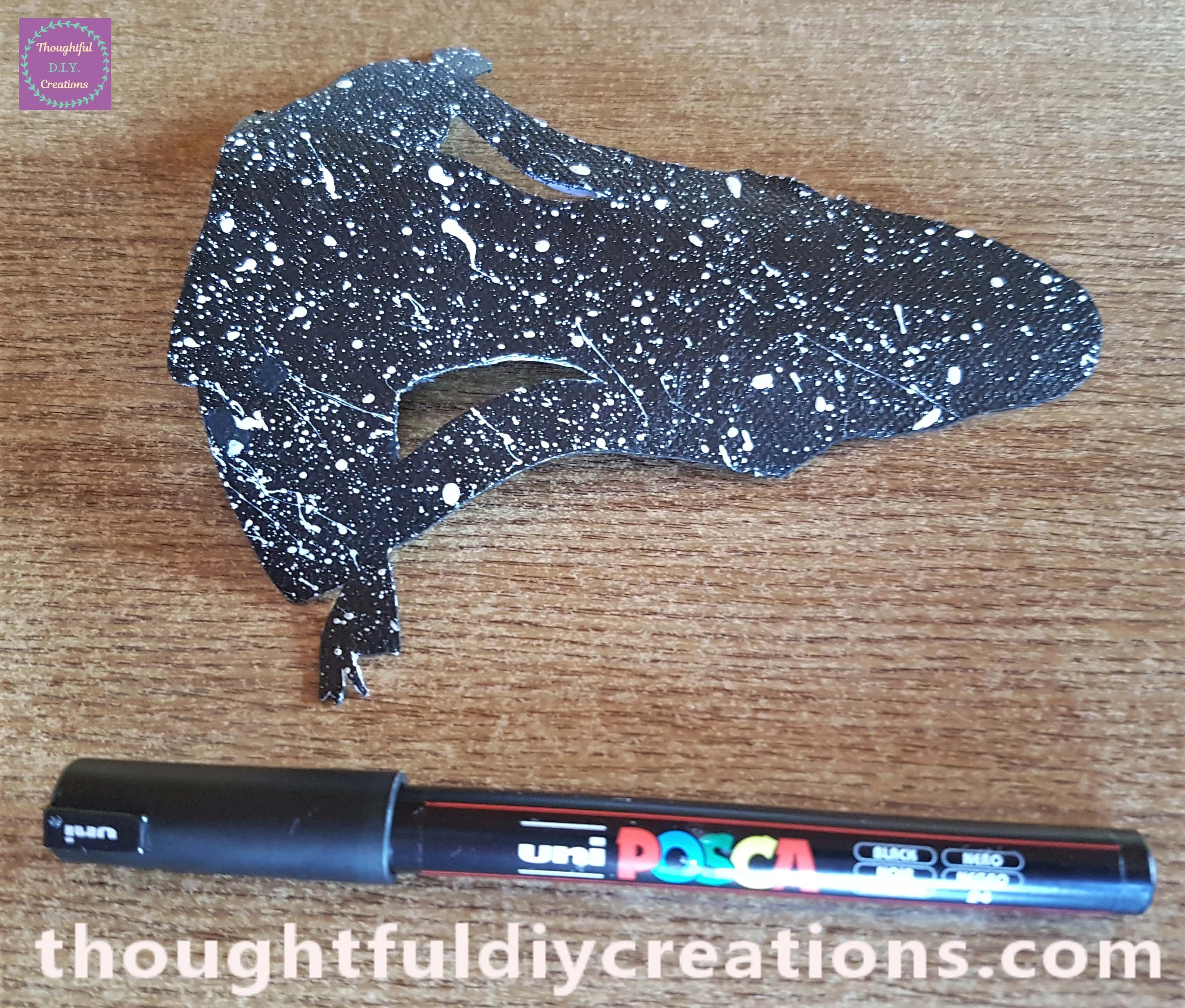 I drew around the Sides of the Canvas Paper with a Black uni POSCA Acrylic Paint Pen 0.7mm.