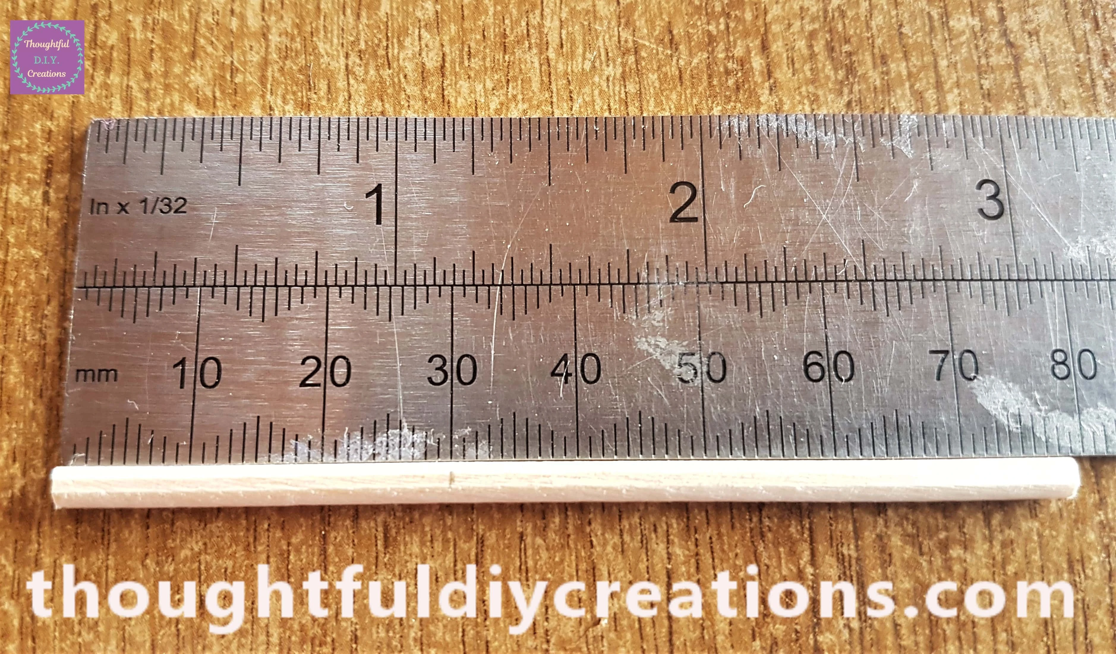 I made a mark on another mini stick at 3cm for the door.