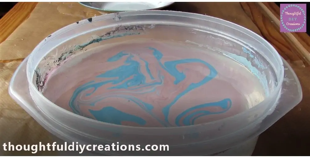The Marbling Effect from mixing the Colours.