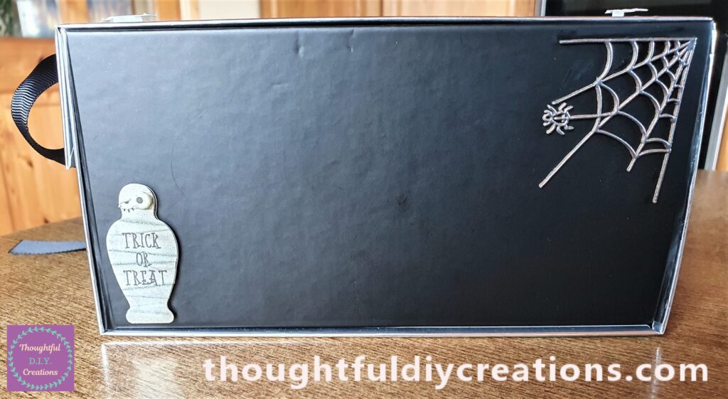 A Full View of the Side of the Box.