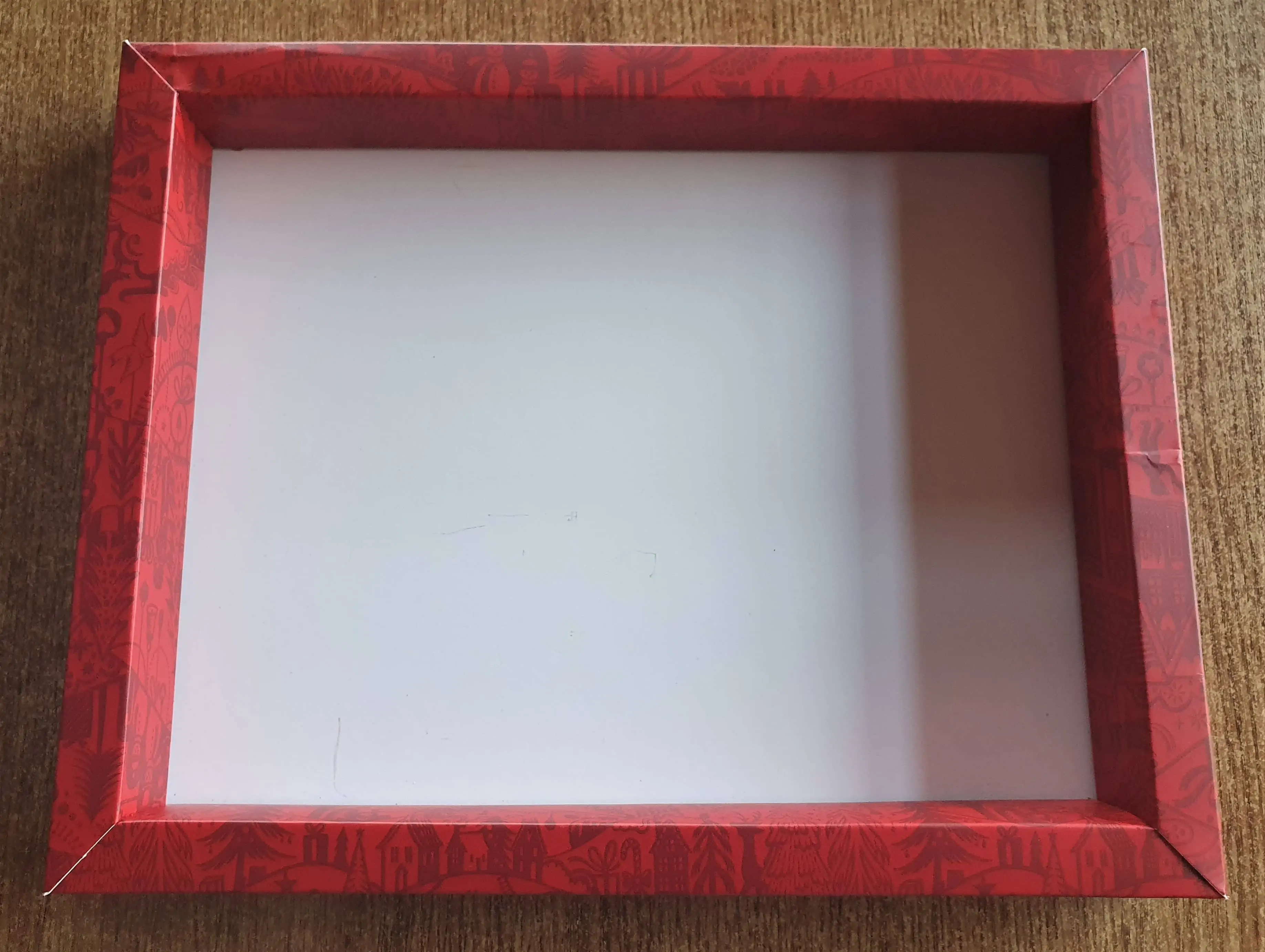 I will be using the Cardboard Box from the Set to make the Christmas Shadow Box.