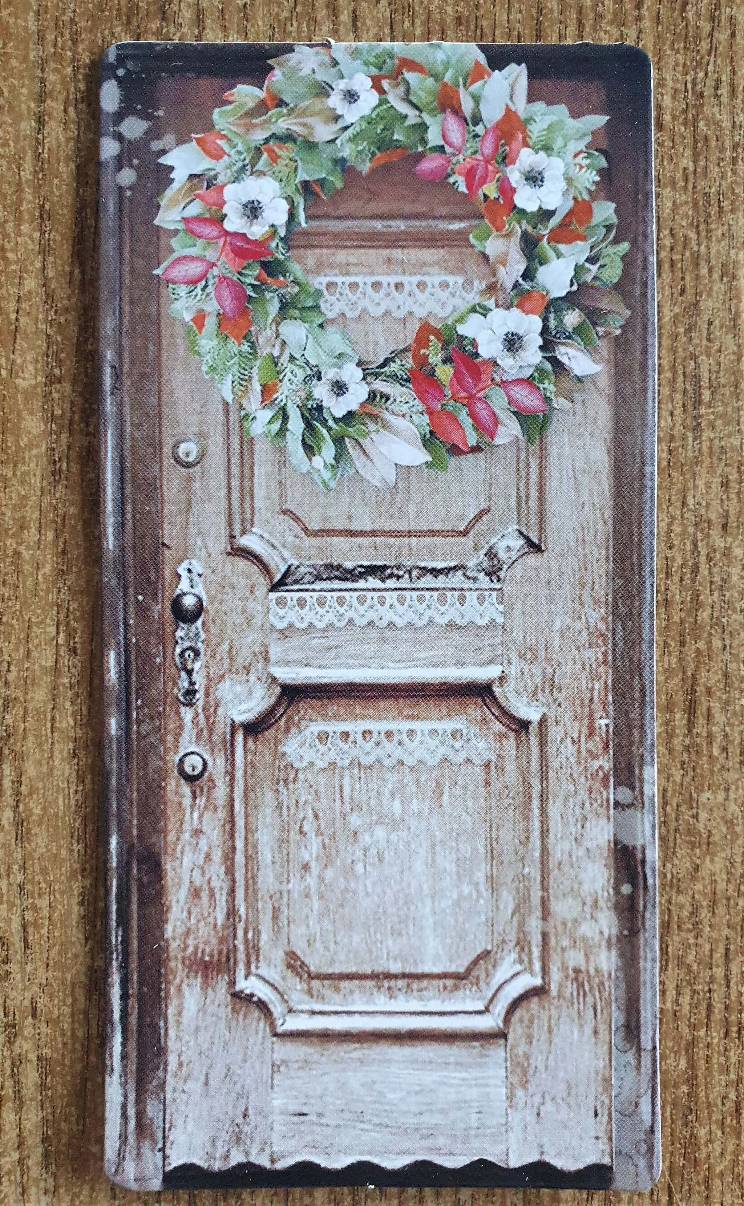 I got a Die-Cut Door from a Christmas Pack I bought recently.