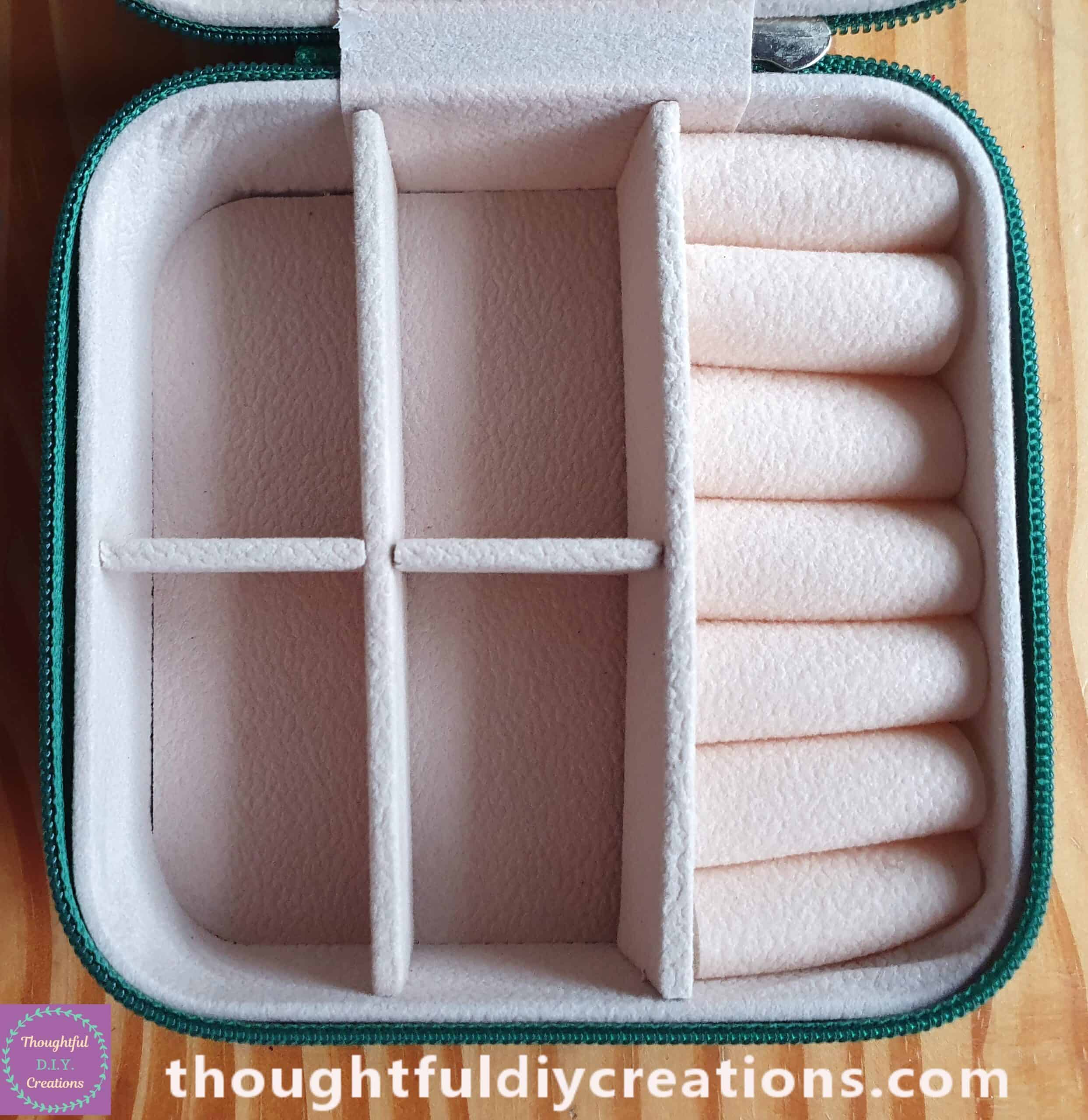 Ring Holder & Removable Compartment